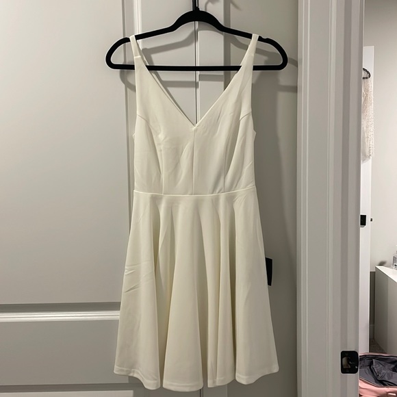 Lulus white dress - Picture 1 of 4
